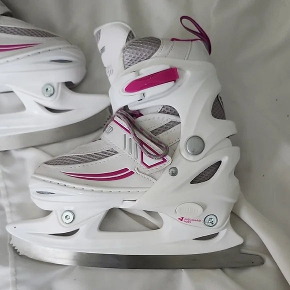 Adjustable White and Pink Ice Skates - Picture 9 of 11